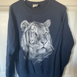 vintage crewneck sweatshirt